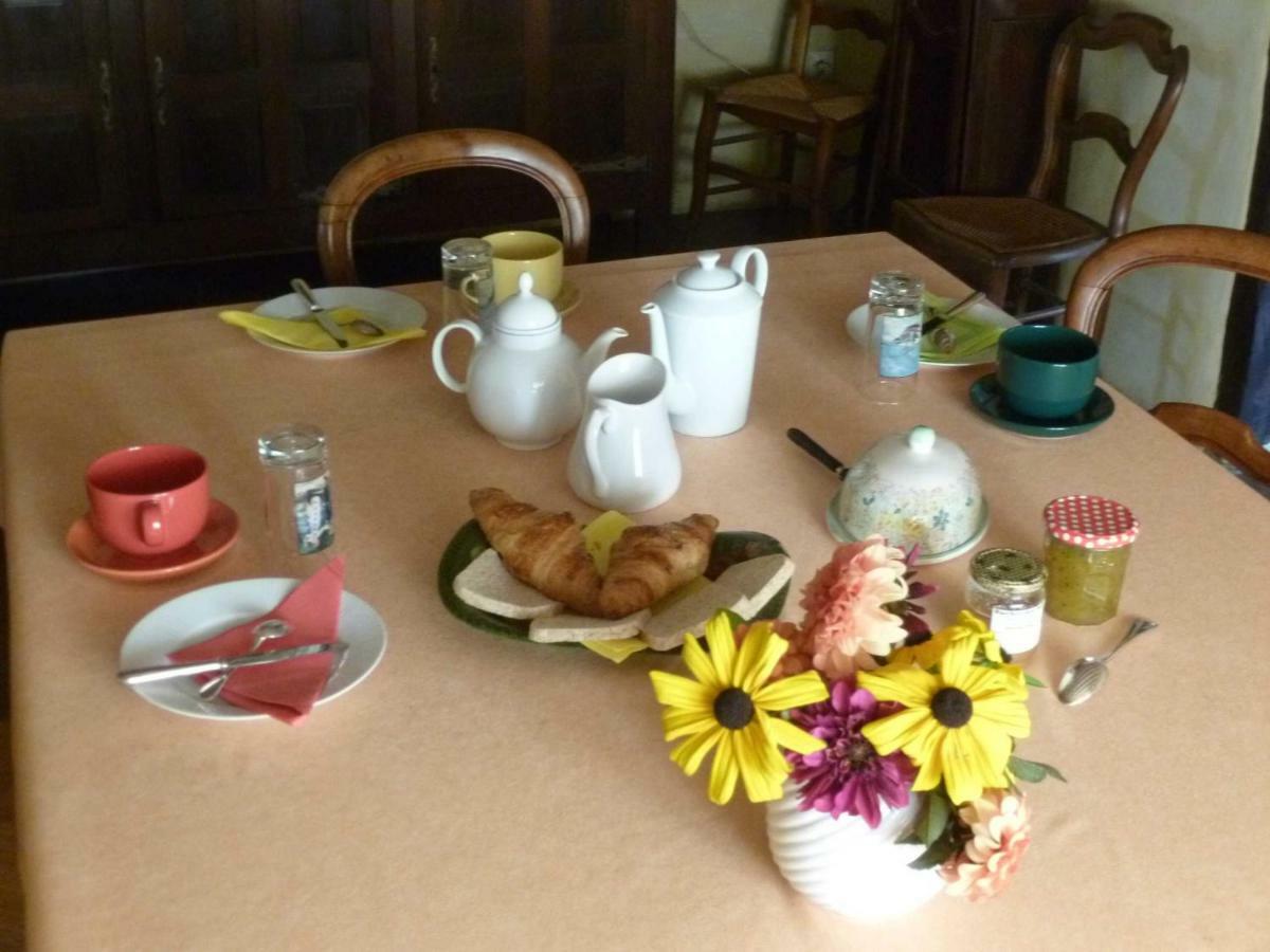 Bed and Breakfast La Sauleraie Frazé Esterno foto